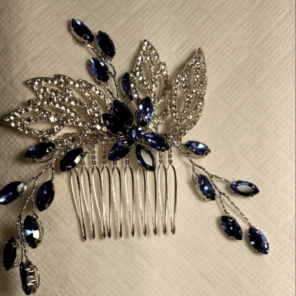 Ornate Blue and Silver Hair Comb with Floral Design